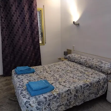 Cala Dorada Σαλού